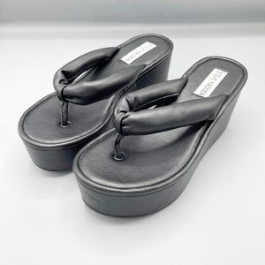 NEW Steve Madden Black Faux Leather Platform Sandals